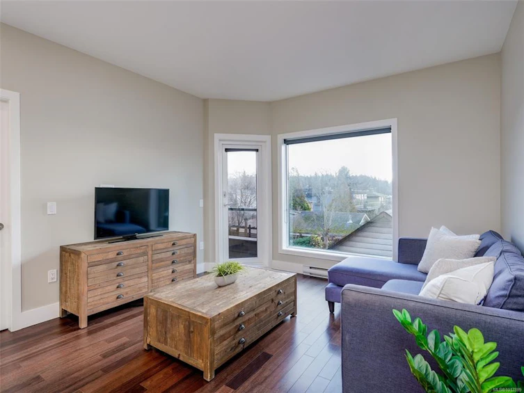 204-2589 Penrhyn Street, Saanich, BC, V8N 1G4 - 12