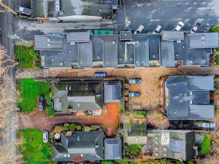 204-2589 Penrhyn Street, Saanich, BC, V8N 1G4 - 38