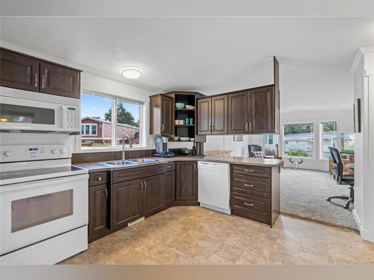23-80 Fifth Street, Nanaimo, BC, V9R 1N1 - 2