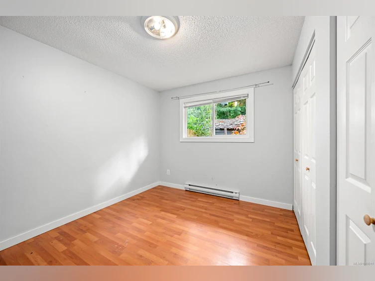 65 Taylor Way, Campbell River, BC, V9W 3A7 - 12