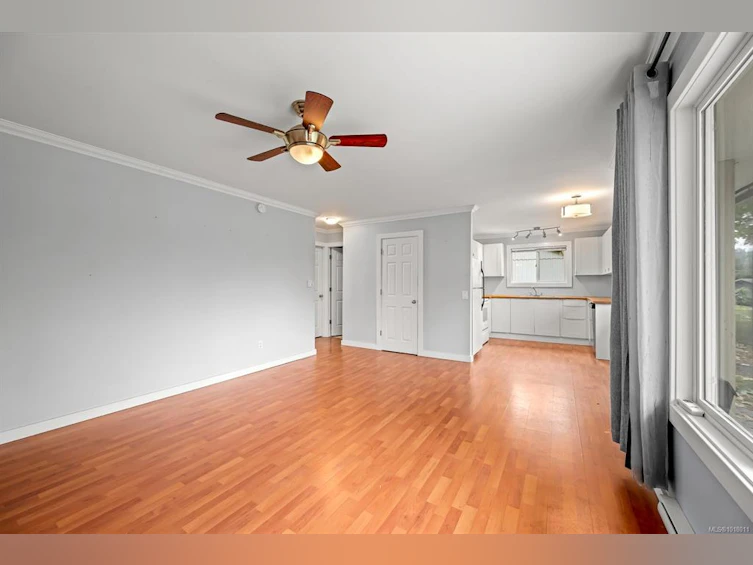 65 Taylor Way, Campbell River, BC, V9W 3A7 - 8