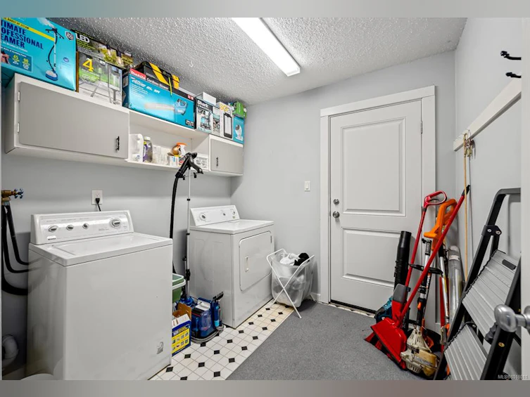 65 Taylor Way, Campbell River, BC, V9W 3A7 - 28