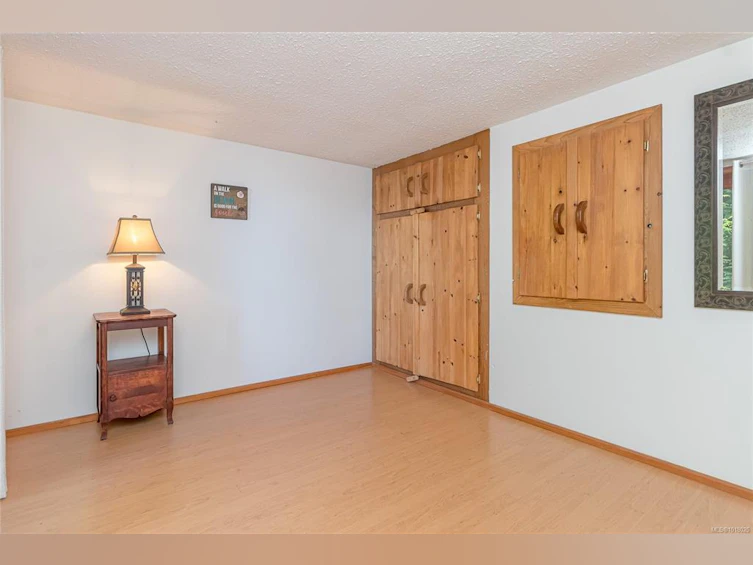 235 Spearfish Road, Qualicum Beach, BC, V9K 2A6 - 43
