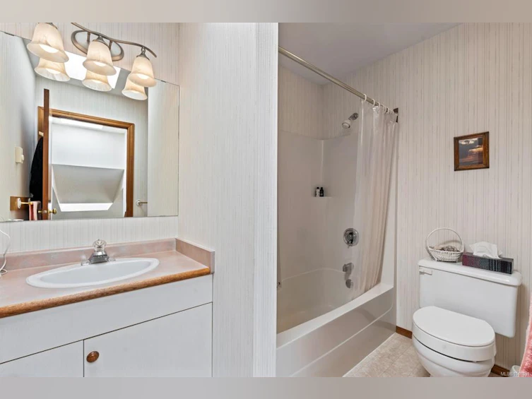 2449 Earls Court, Langford, BC, V9B 5V3 - 24