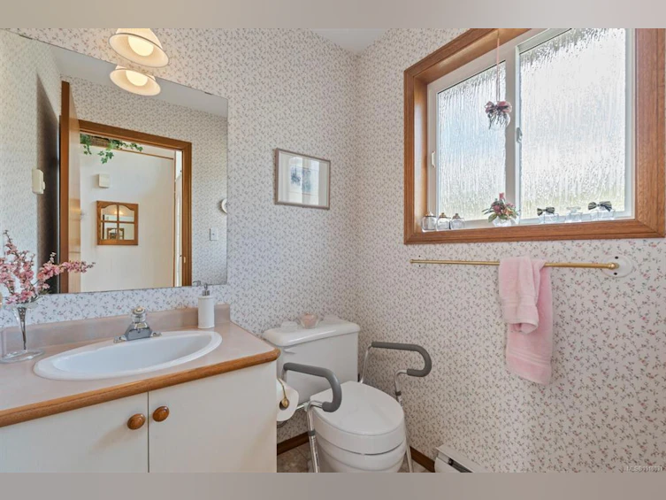 2449 Earls Court, Langford, BC, V9B 5V3 - 20