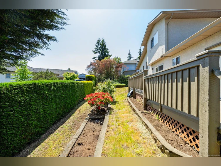 2449 Earls Court, Langford, BC, V9B 5V3 - 30