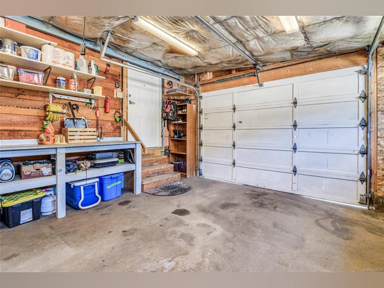 3352 Second Street, Cumberland, BC, V0R 1S0 - 16