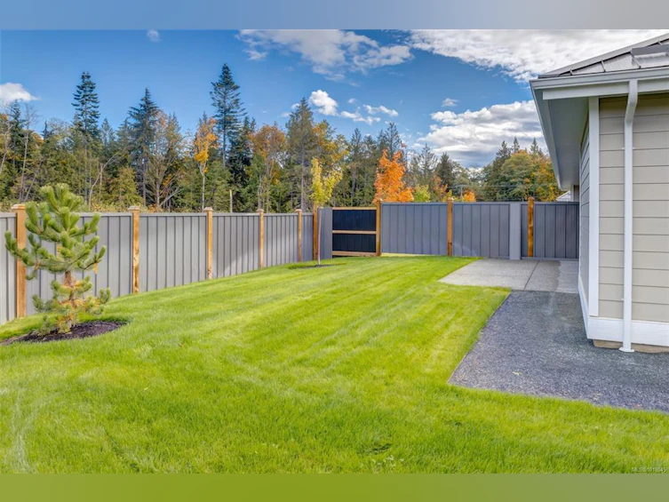 1189 Lee Road, French Creek, BC, V9P 2L2 - 76