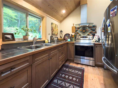 403 Whaletown Road - 5