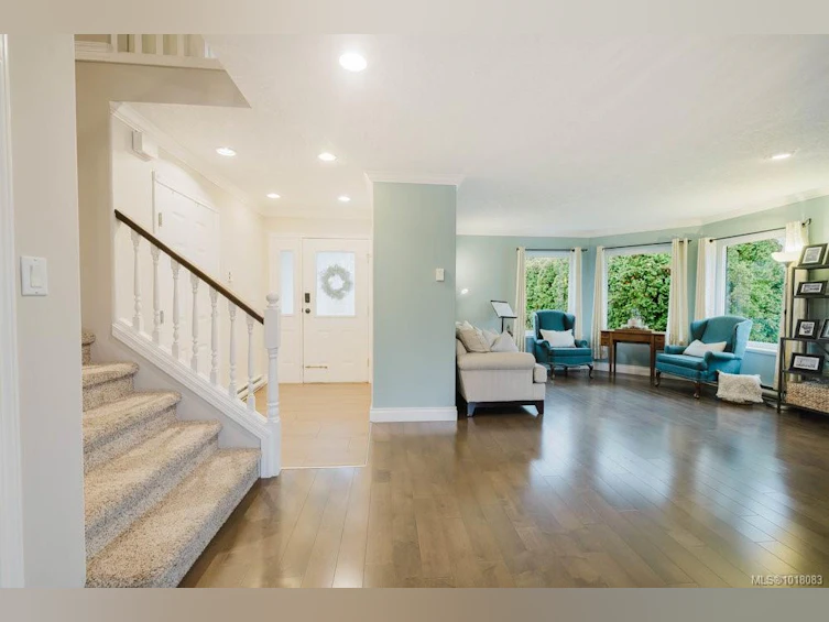 2310 Francis View Drive, View Royal, BC, V9B 6C8 - 6