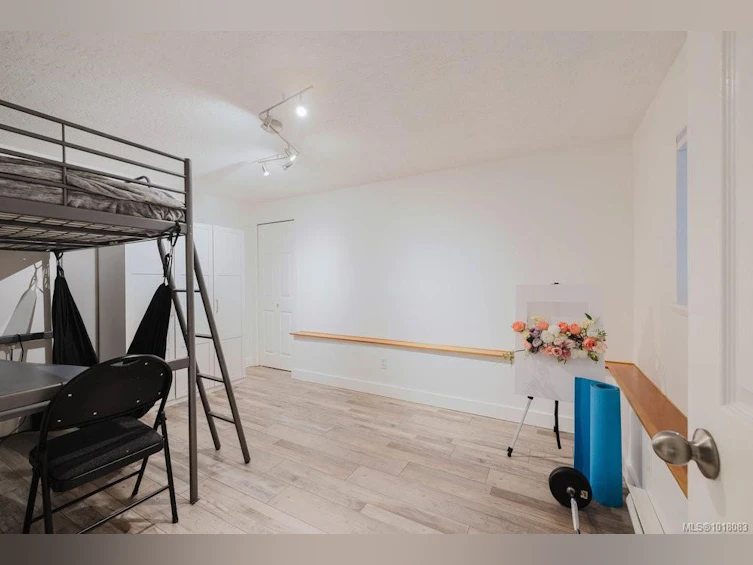 2310 Francis View Drive, View Royal, BC, V9B 6C8 - 31