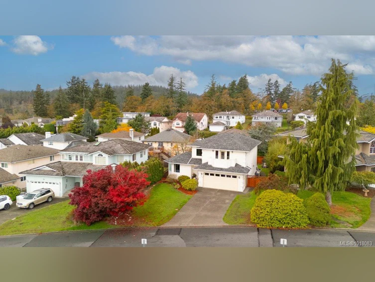 2310 Francis View Drive, View Royal, BC, V9B 6C8 - 3