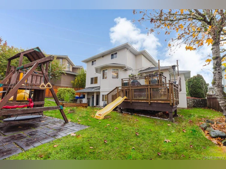 2310 Francis View Drive, View Royal, BC, V9B 6C8 - 38