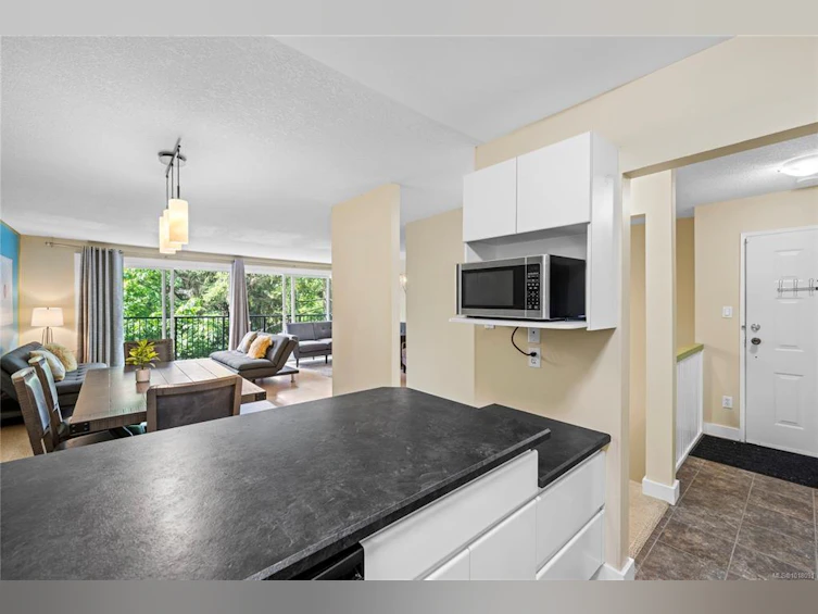 10-111 Wall Street, Nanaimo, BC, V9S 5H9 - 11