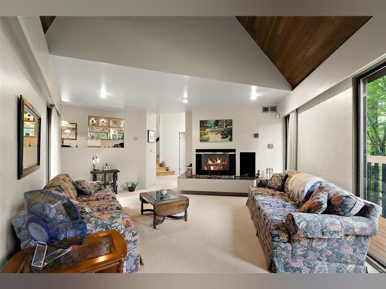 1465 Lands End Road, North Saanich, BC, V8L 5K1 - 12