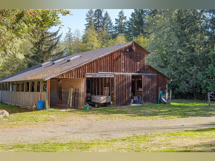 1445 Mclean Road, Hilliers, BC, V0R 1V0 - 40