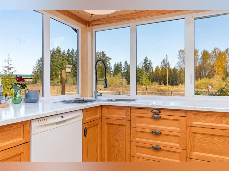 1445 Mclean Road, Hilliers, BC, V0R 1V0 - 27