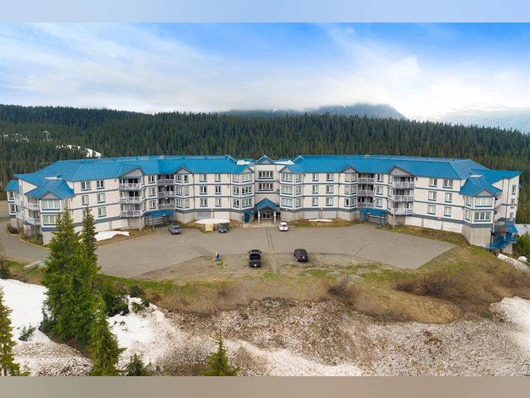 212-1320 Henry Road, Courtenay, BC, V0P 1N0 - 4