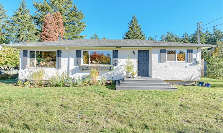273 Maliview Drive
