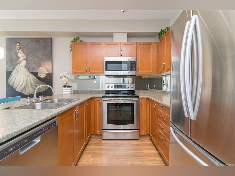 210-1959 Polo Park Court, Central Saanich, BC, V8M 2K1 - 8