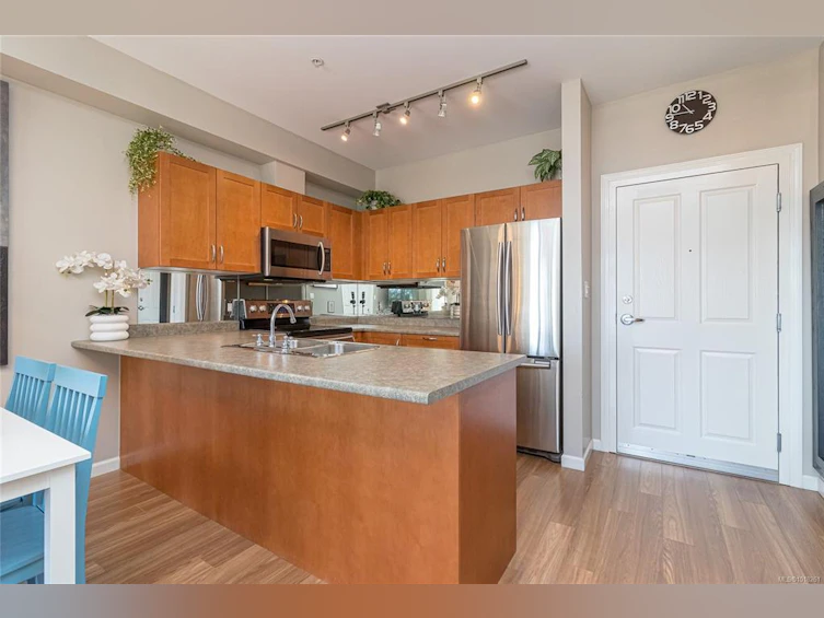 210-1959 Polo Park Court, Central Saanich, BC, V8M 2K1 - 10