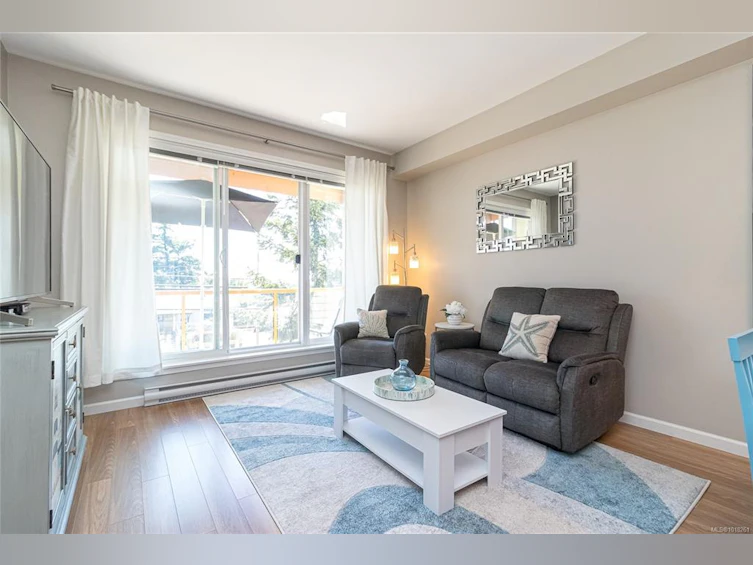 210-1959 Polo Park Court, Central Saanich, BC, V8M 2K1 - 2