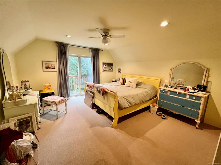 702 Charter Road, Mayne Island, BC, V0N 2J1 - 11