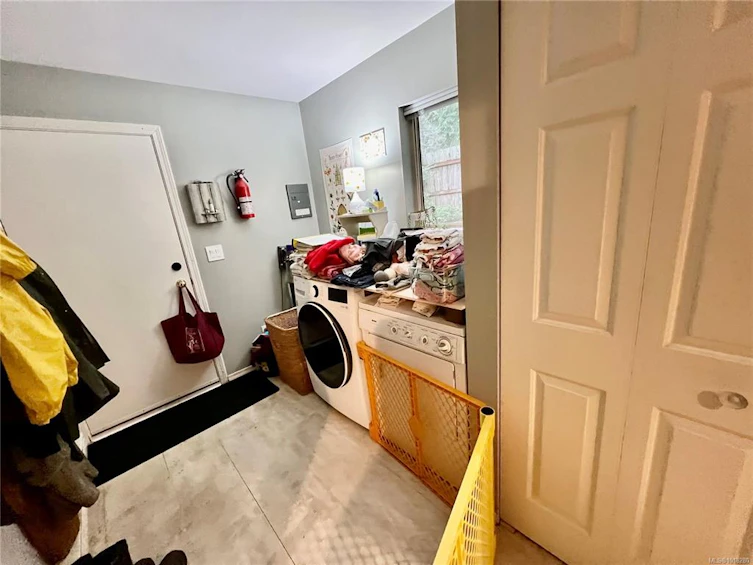 702 Charter Road, Mayne Island, BC, V0N 2J1 - 8