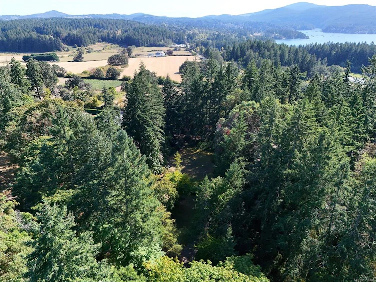 800 Bardsey Lane, Central Saanich, BC, V8M 1S4 - 55