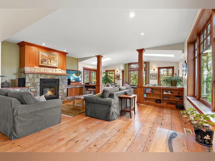 800 Bardsey Lane, Central Saanich, BC, V8M 1S4 - 10