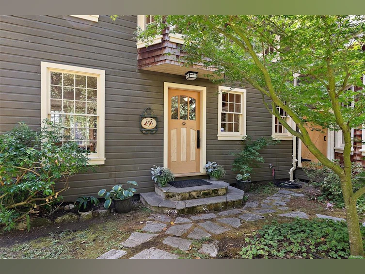 800 Bardsey Lane, Central Saanich, BC, V8M 1S4 - 6