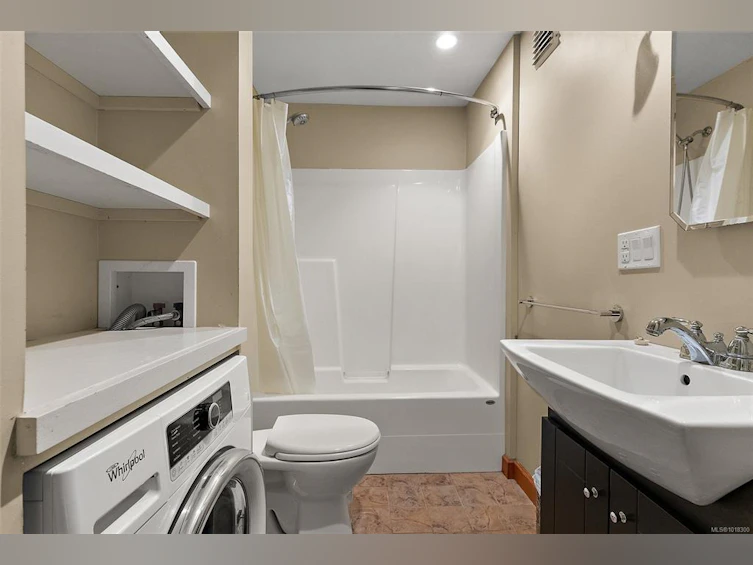 800 Bardsey Lane, Central Saanich, BC, V8M 1S4 - 44