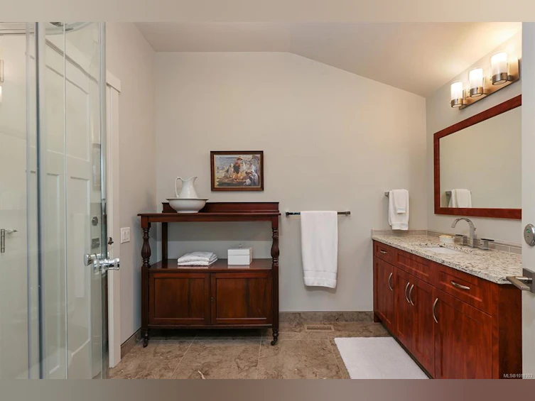 1755 Admiral Tryon Boulevard, French Creek, BC, V9P 2V2 - 42
