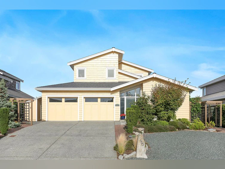 1755 Admiral Tryon Boulevard, French Creek, BC, V9P 2V2
