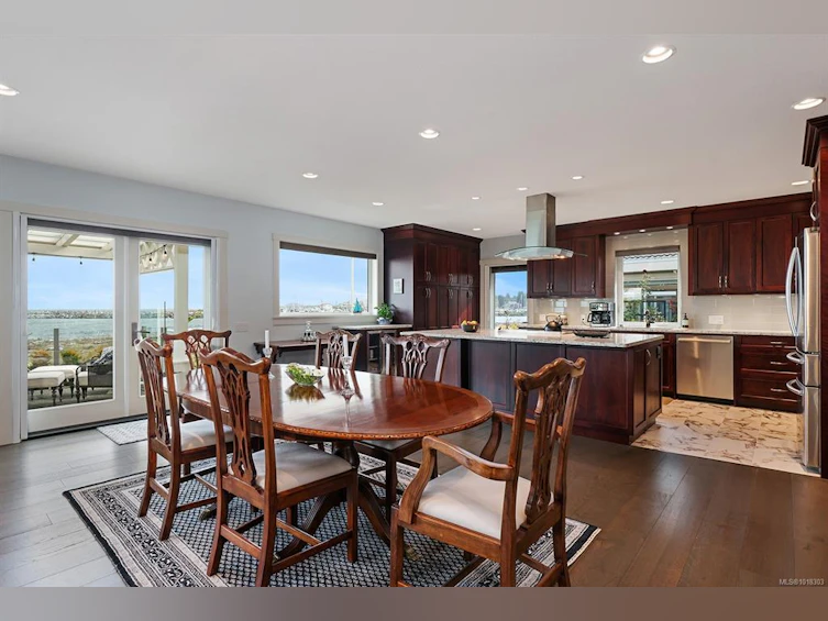 1755 Admiral Tryon Boulevard, French Creek, BC, V9P 2V2 - 23