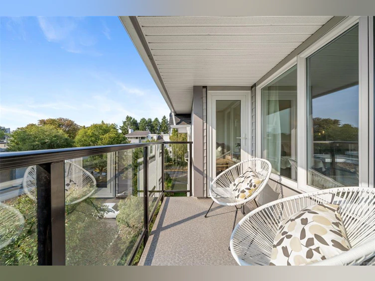 402-1121 Oscar Street, Victoria, BC, V8V 2X3 - 3