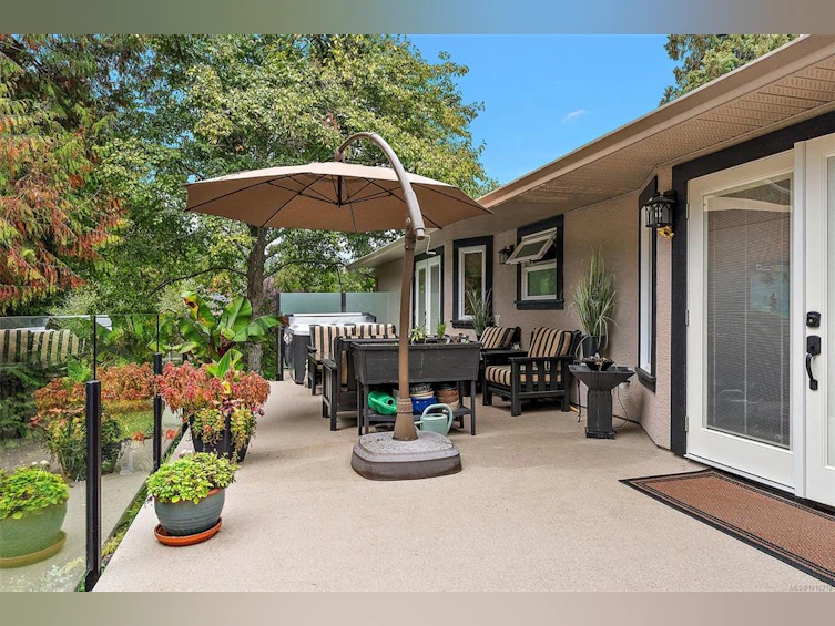 1602 Mayneview Terrace, North Saanich, BC, V8L 5E7 - 36