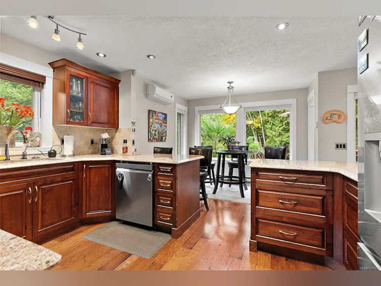 1602 Mayneview Terrace, North Saanich, BC, V8L 5E7 - 12
