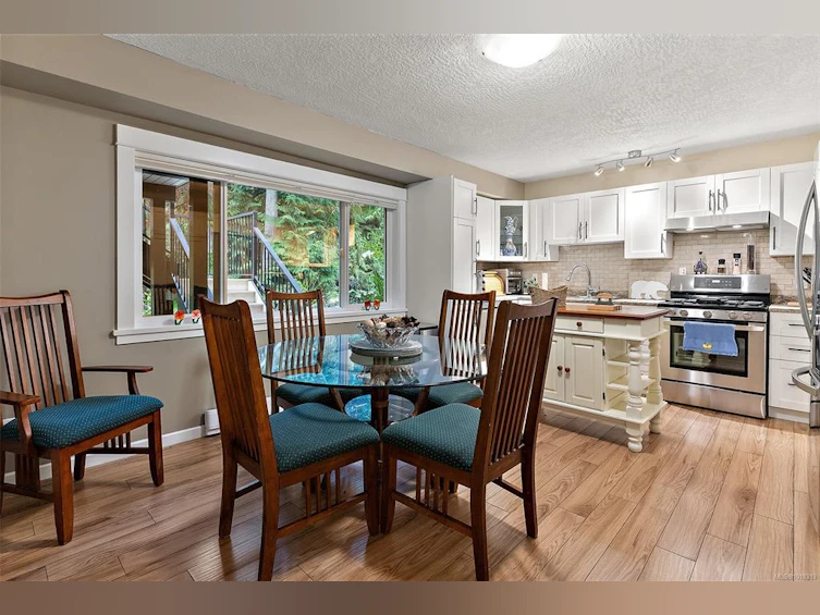 1602 Mayneview Terrace, North Saanich, BC, V8L 5E7 - 46