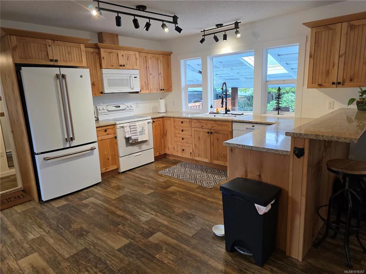 6088 Grandview Road, Port Alberni, BC, V9Y 8W1 - 7