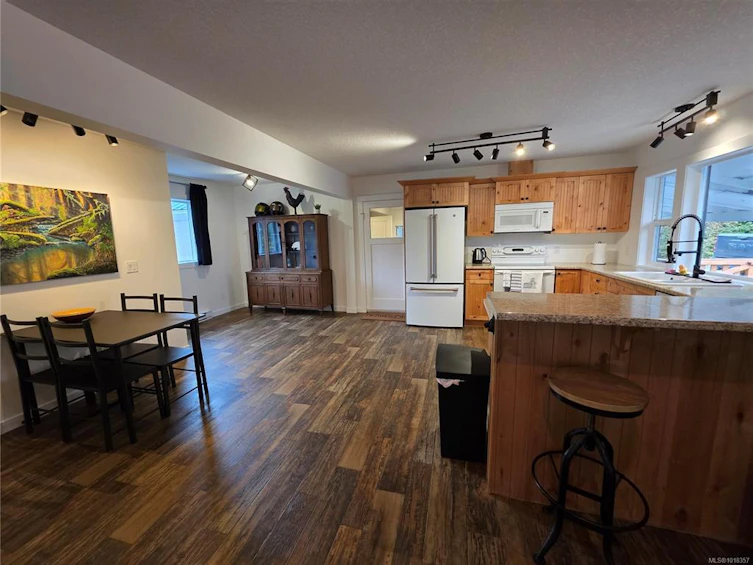 6088 Grandview Road, Port Alberni, BC, V9Y 8W1 - 6