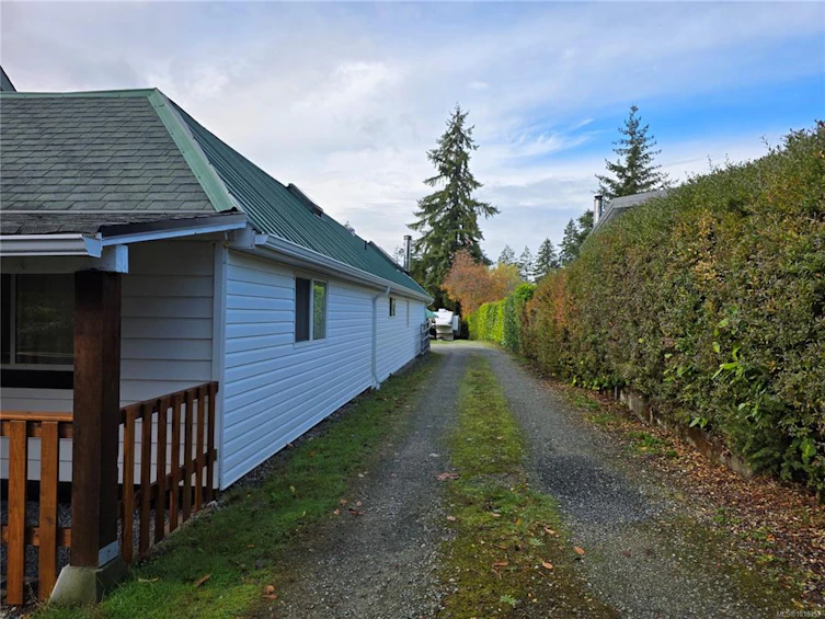 6088 Grandview Road, Port Alberni, BC, V9Y 8W1 - 3
