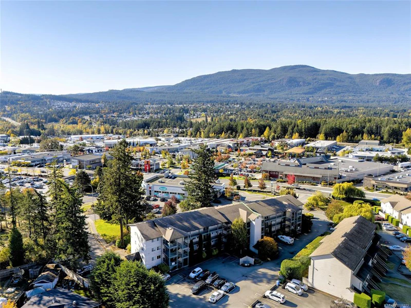 204 - 1900 Bowen Road, Nanaimo BC V9S 5S6