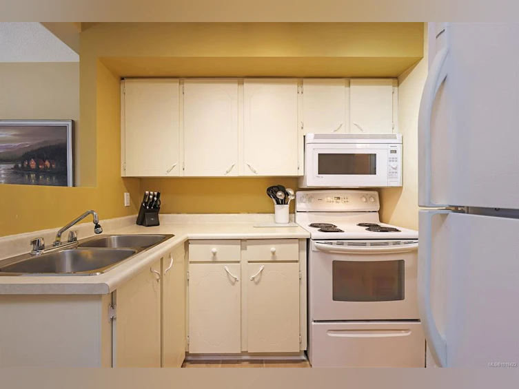 1-1084 Washington Way, Courtenay, BC, V9J 1L0 - 14