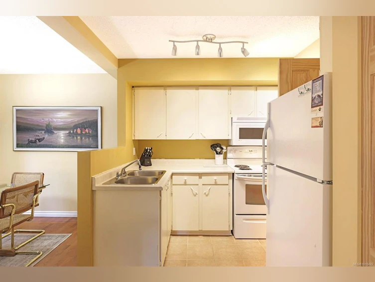 1-1084 Washington Way, Courtenay, BC, V9J 1L0 - 12