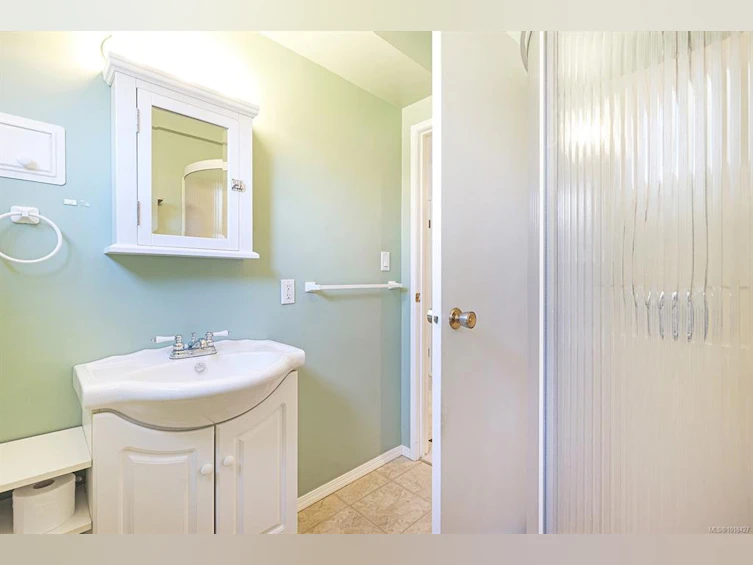 667 Torrence Road, Comox, BC, V9M 3H6 - 23