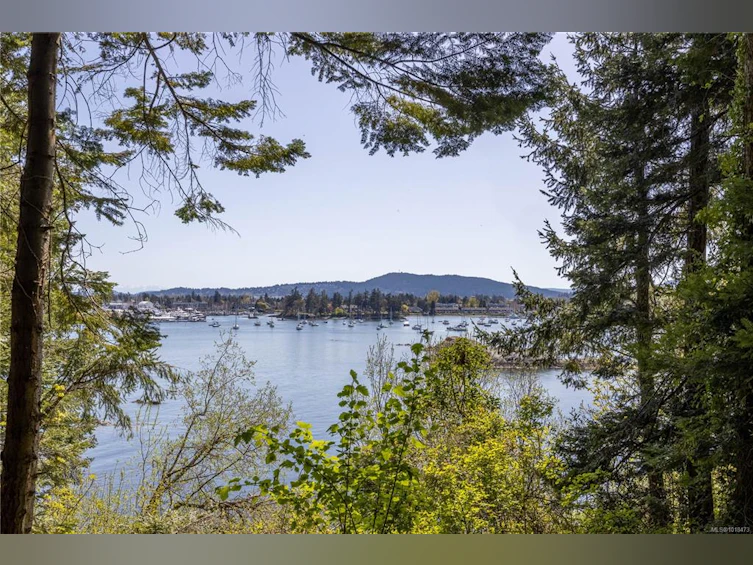2250 Tryon Road, North Saanich, BC, V8L 5H7 - 49
