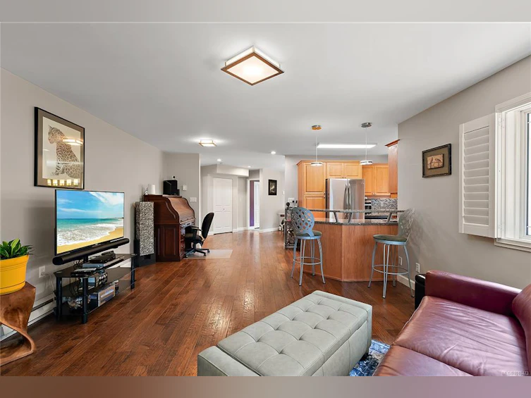 2250 Tryon Road, North Saanich, BC, V8L 5H7 - 24