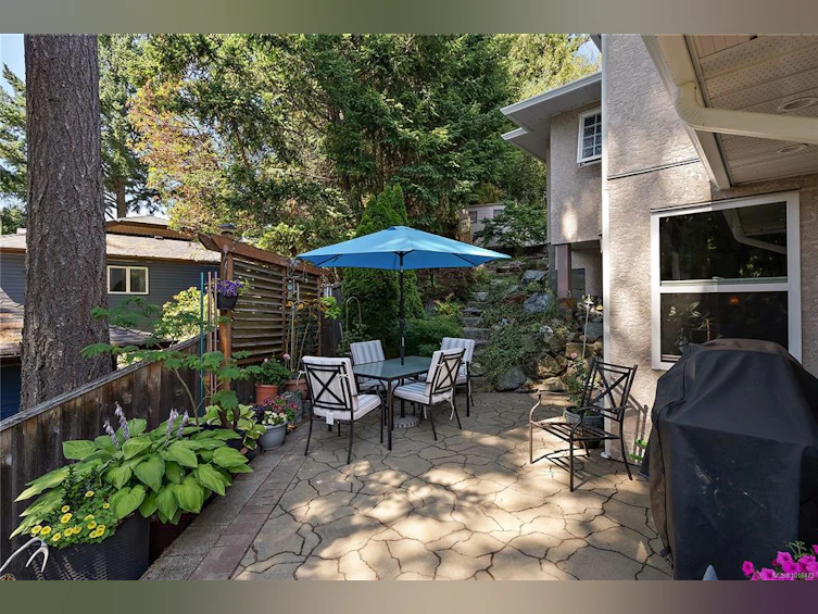 2250 Tryon Road, North Saanich, BC, V8L 5H7 - 7