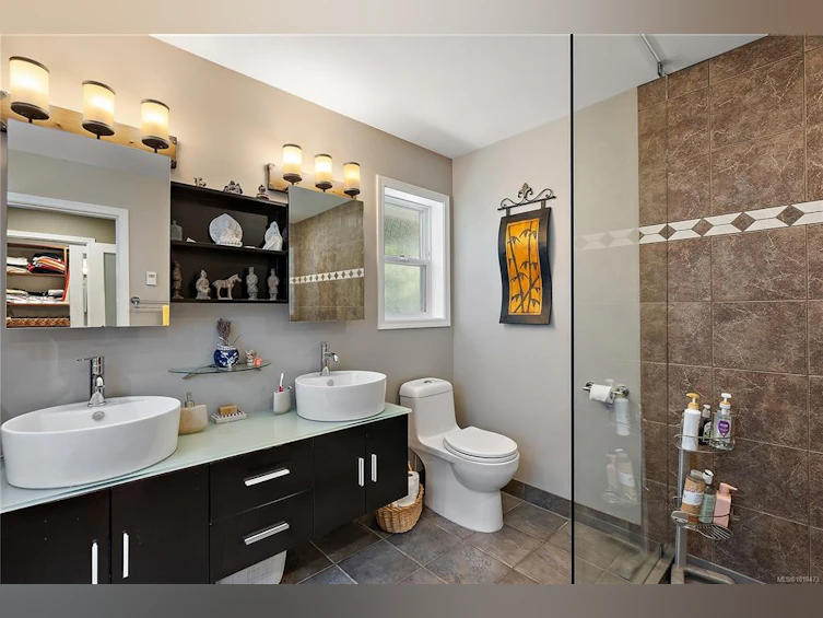 2250 Tryon Road, North Saanich, BC, V8L 5H7 - 28
